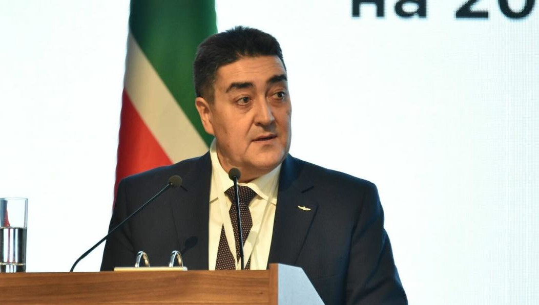 Алибаева избрало большинство — за него проголосовали 146 делегатов.