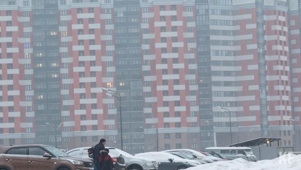 Сейчас налоговую декларацию на сайте ФНС можно оформить только на будущий год.