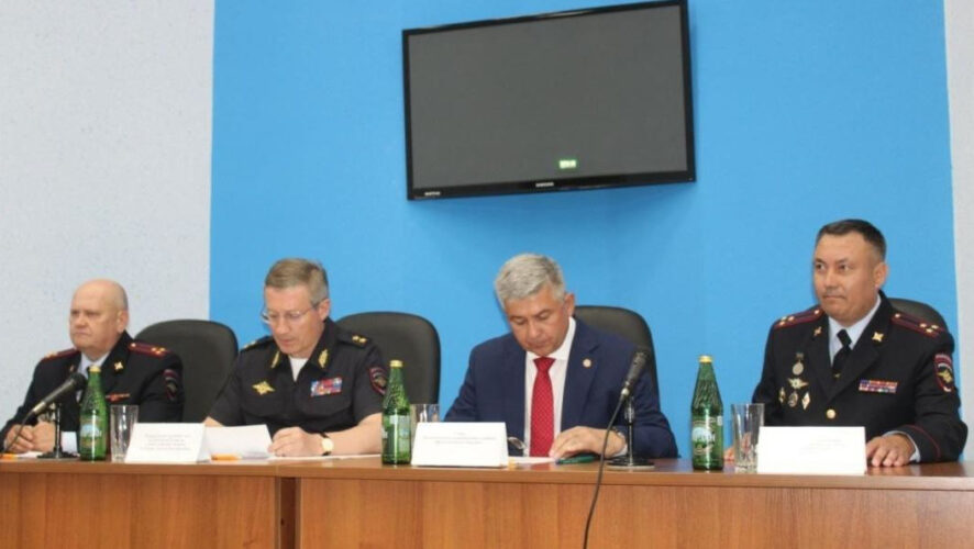 Эту должность занял&nbsp;полковник полиции&nbsp;Олег Хохорин.