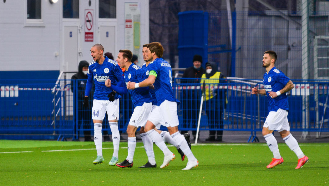 Для нижнекамцев это уже второе поражение кряде.