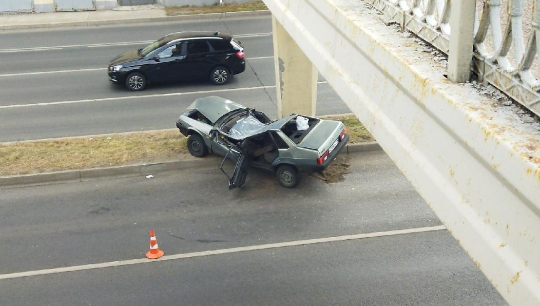 На помощь бросились очевидцы.