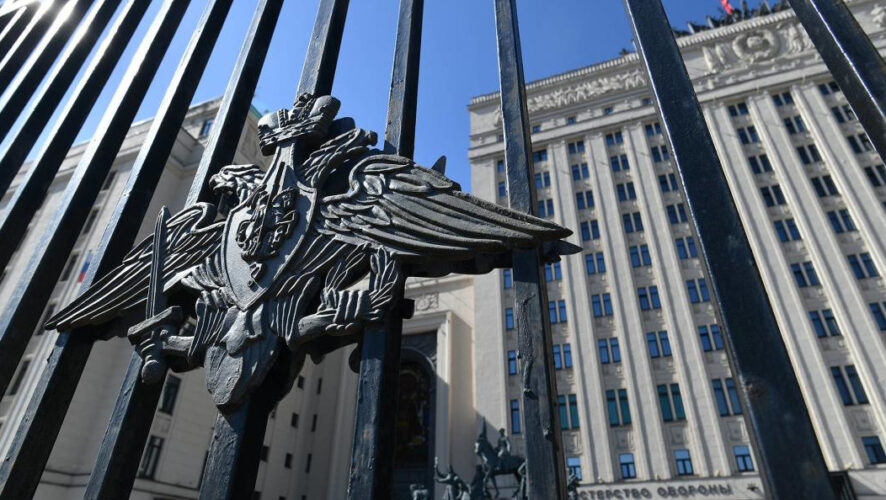 Потери украинской стороны составляют 23 367 человек.