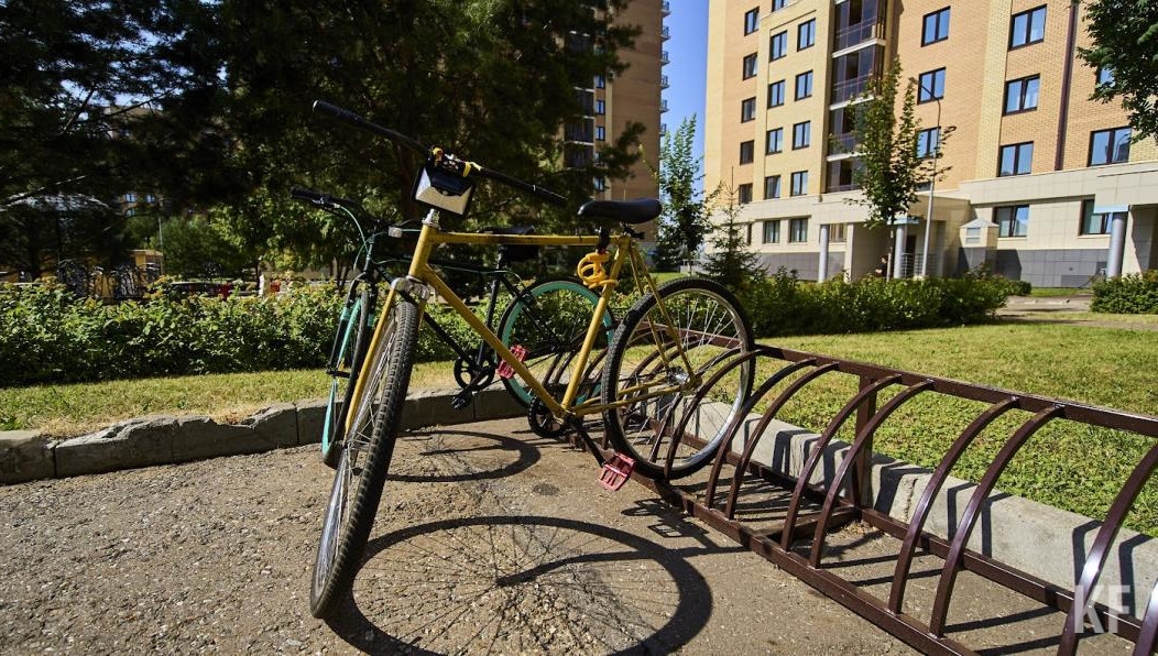 Мужчине присудили 220 часов обязательных работ.