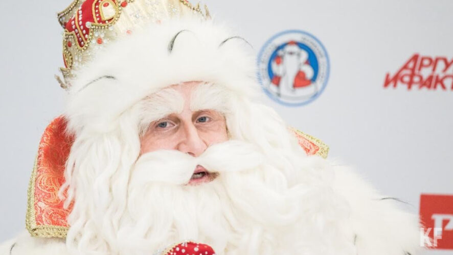 За одно представление здорового Деда Мороза готовы заплатить 2000 рублей.