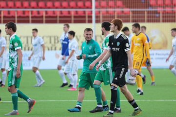 Молодёжки «Ахмата» и «Локомотива» устроили потасовку прямо на поле.