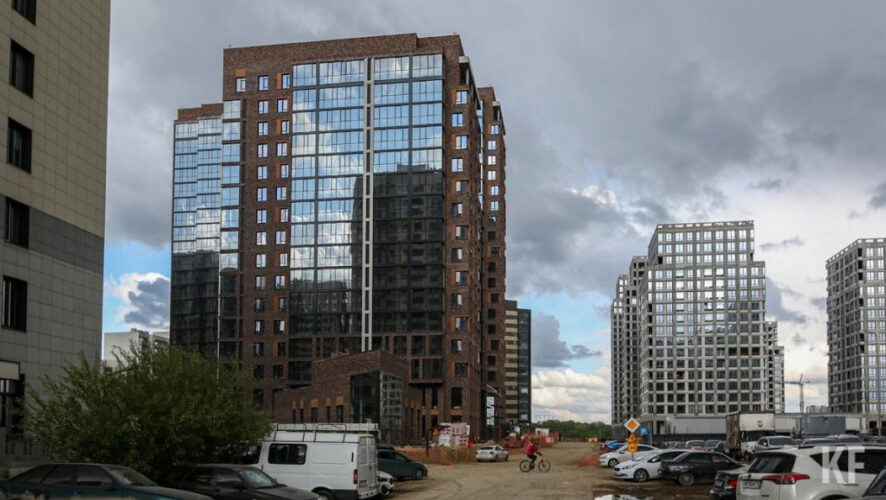 Наибольшим спросом пользуются земельные участки.