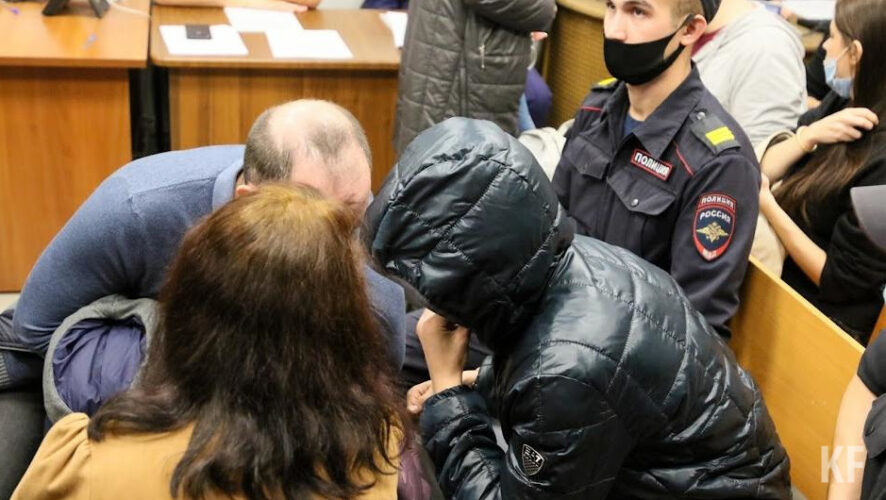 Инсаф Саитов не стал «сдавать» нарушителя и требовал от него 11 тысяч рублей.