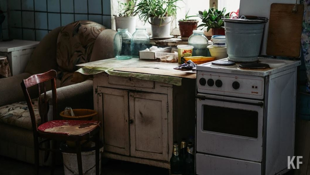 Пока мужчина был в командировке