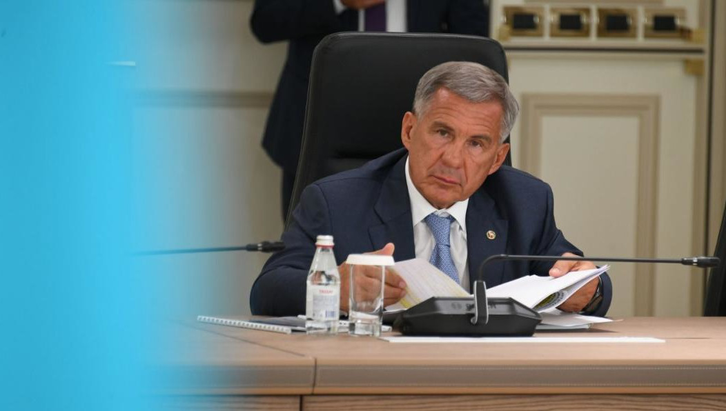 Республику также на встрече представили руководители ПАО «КАМАЗ» и ПАО «Татнефть».