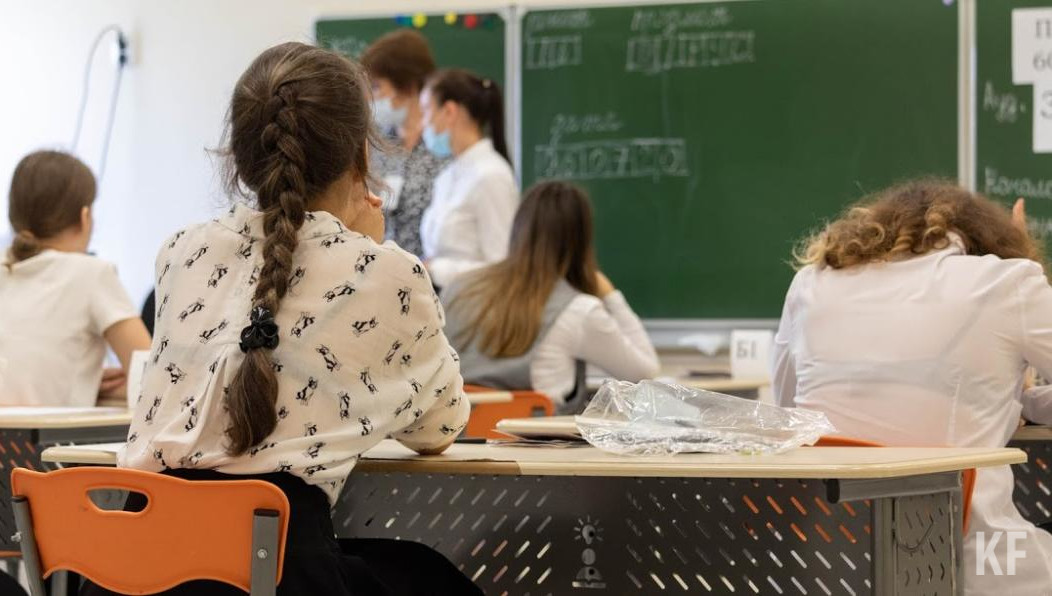 Лучше всего школьники автограда знают русский язык.