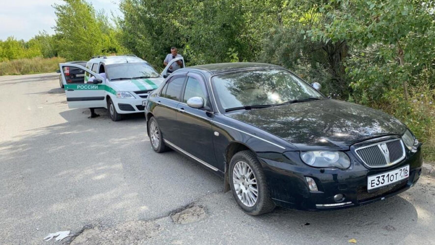 Автомобиль арестовали на улице Михаила Миля и отправил на специальную стоянку.