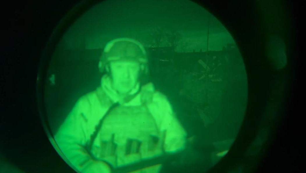 Флаг был поднят в память о военкоре Владлене Татарском.