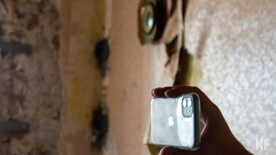 Перед этим мать отобрала мобильный у сына.