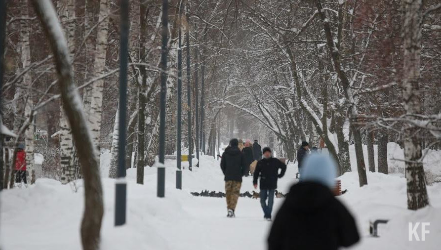 В работы включены ручная очистка тротуаров