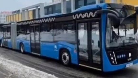 Транспорт оборудован системой &laquo;бесконтактной&raquo; оплаты проезда.