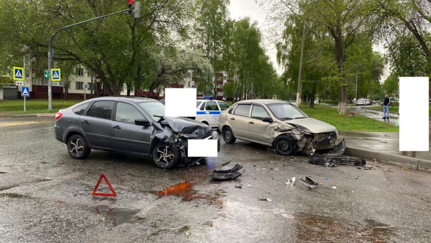 Появилось видео момента ДТП.