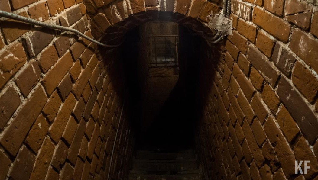 Вонь стоит по всему зданию