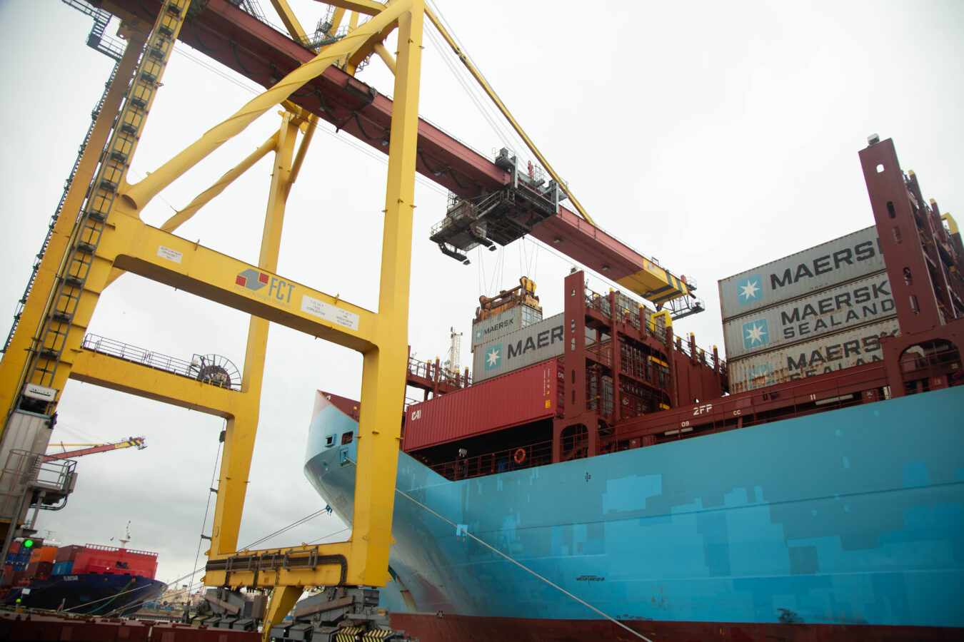 как это отразится на развитии торговли.