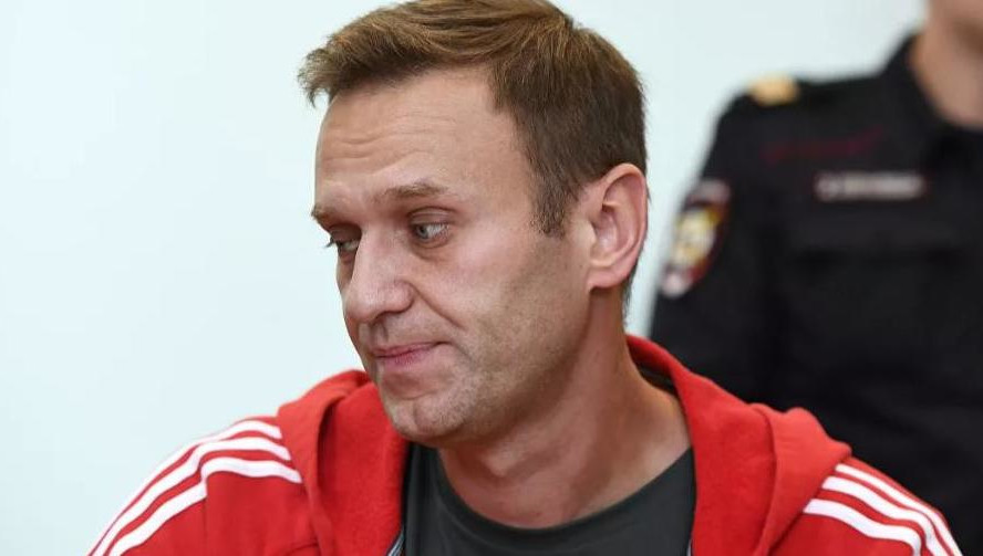 Канцлер ФРГ Ангела Меркель назвала Навального жертвой организованного нападения.