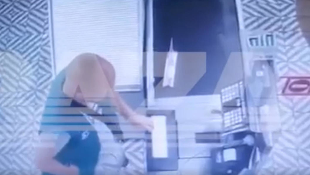 Ущерб оценивается в 32 тысячи рублей.