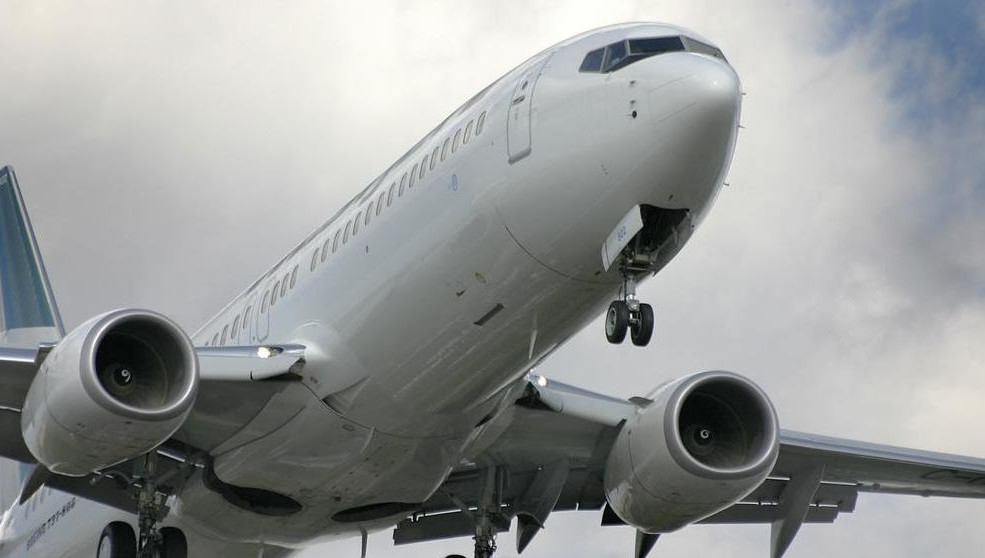 Спустя пару часов на борту началась драка.