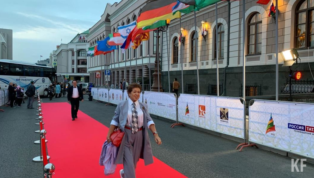 В республику приехали именитые актёры и режиссёры.