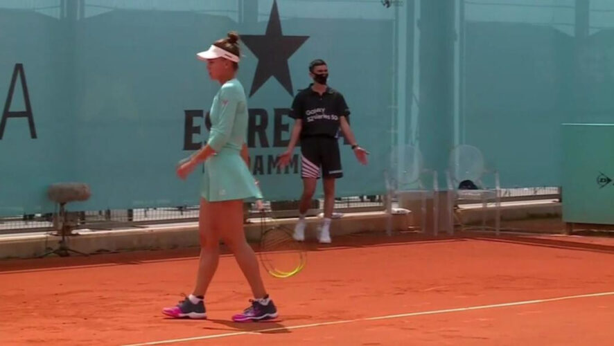 Татарстанская теннисистка победила Елену Веснину.