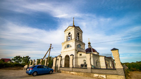 Она была построена в конце 18-го века на средства прихожан