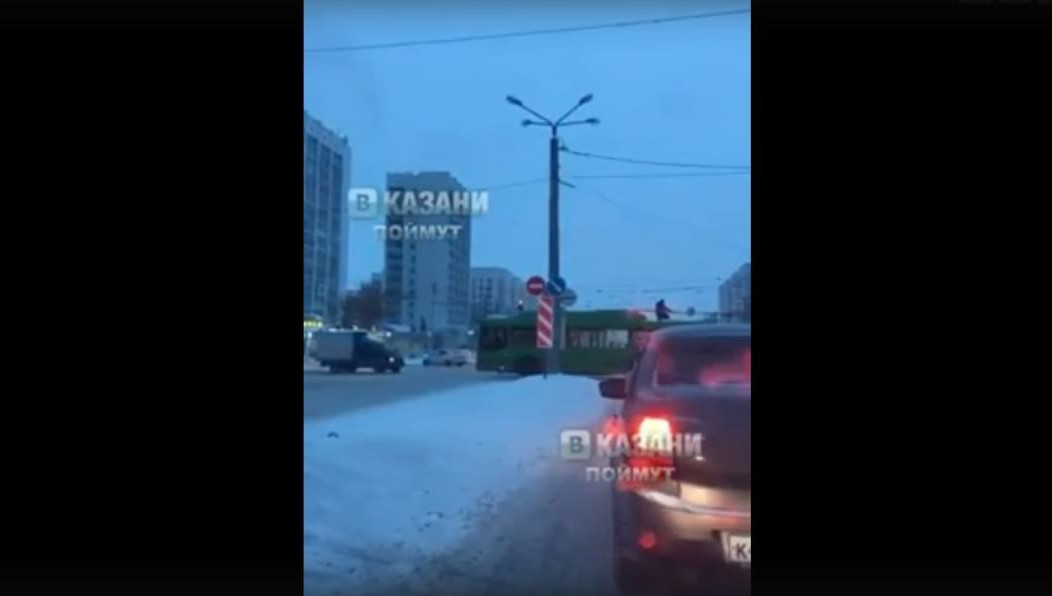 Помимо прочего