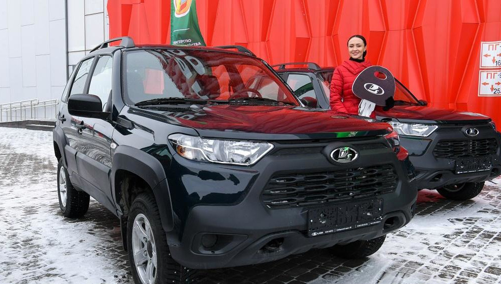 Подарок вручил раис республики Рустам Минниханов за оперативность в работе