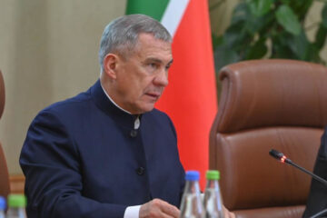 Президент Татарстана провел первое заседание оперштаба.