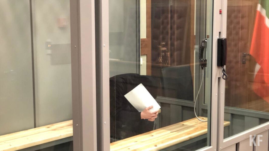 При обыске у мужчины изъяты тонны смертельной жидкости.