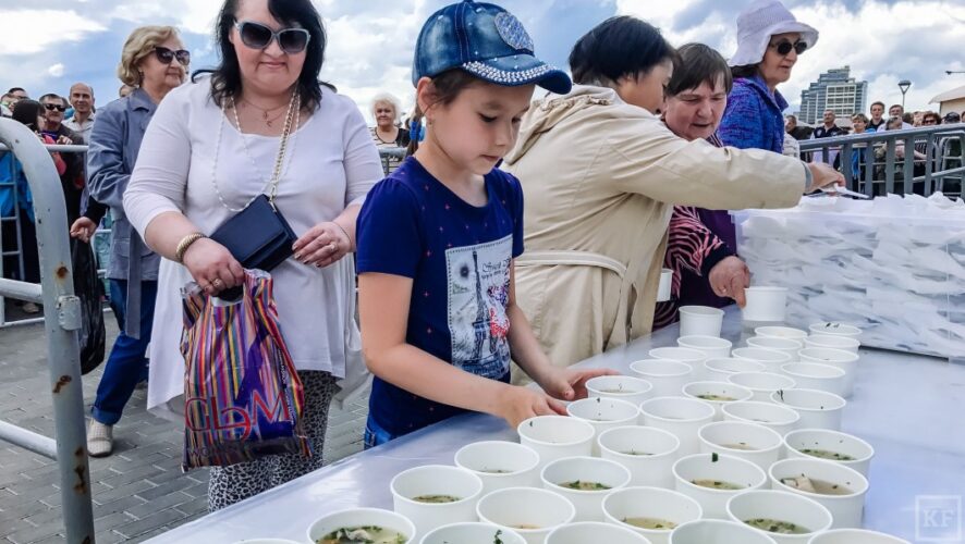 Гастрономическая рыбная неделя проходит в столице Татарстана. Основная концепция — в популяризации рыбы местного производства