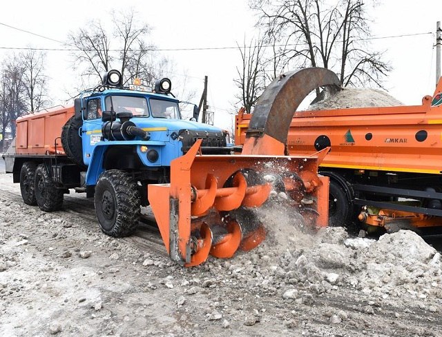 13 млн рублей потратят власти Азнакаево на зимнее содержание городских дорог