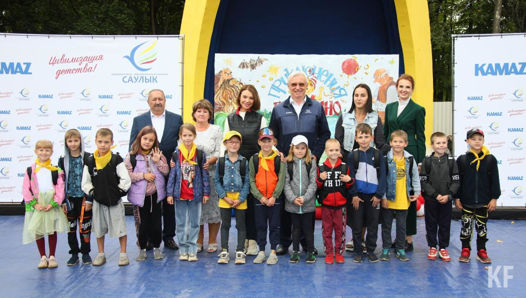 Стоимость каждого набора составила более 4000 рублей.