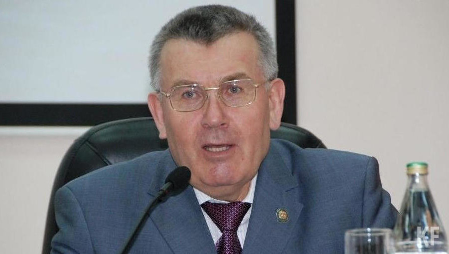 Садретдинову также вменяют статью по получению взятки.