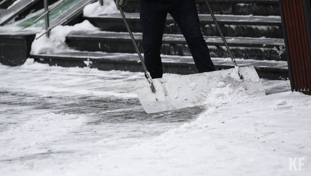 Для очистки улиц использовалось 317 единиц техники и 601 рабочий.