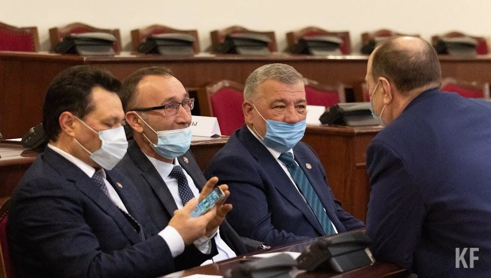 Правоохранители и госслужащие считаются главными силами государства в борьбе с мздоимцами