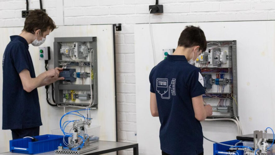 Изобретение было создано на уроках в лицее КНИТУ-КАИ.