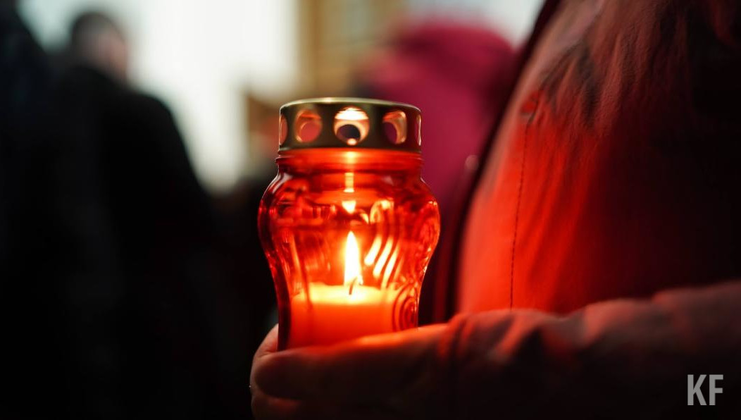 Тело обнаружили в ванной с множеством ран и порезов.