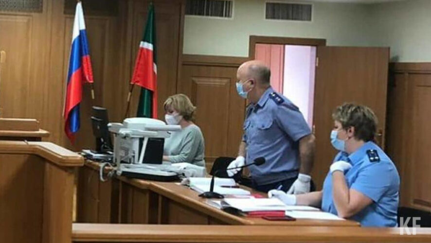 Житель Менделеевска обвиняется в убийстве с особой жестокостью двух лиц и более