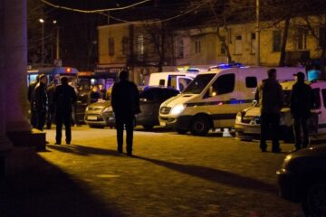 $120 000 отобрали у инкассаторов трое полицейских в Одессе