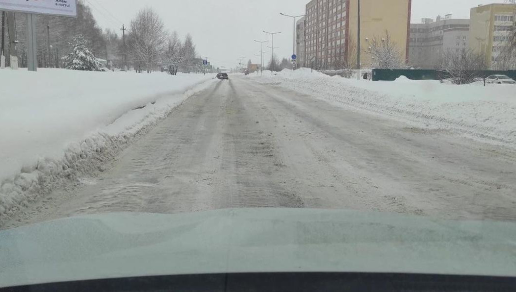 Снегопад продолжается.