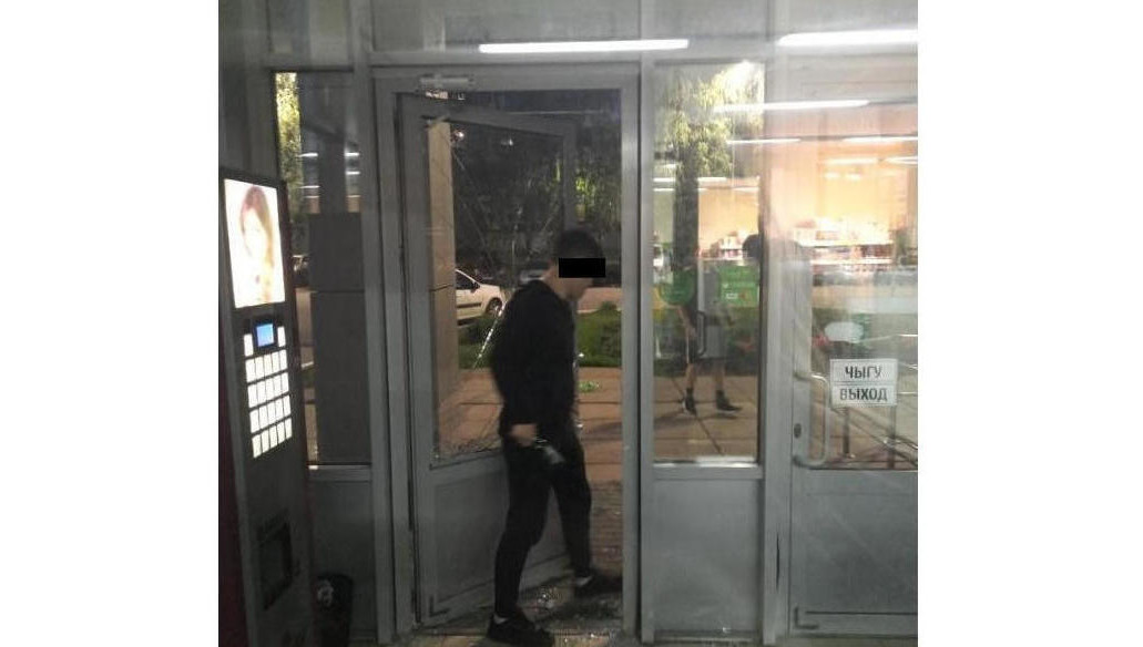 Подростков не направили на медосвидетельствование и не привлеки к ответственности за пьянку.