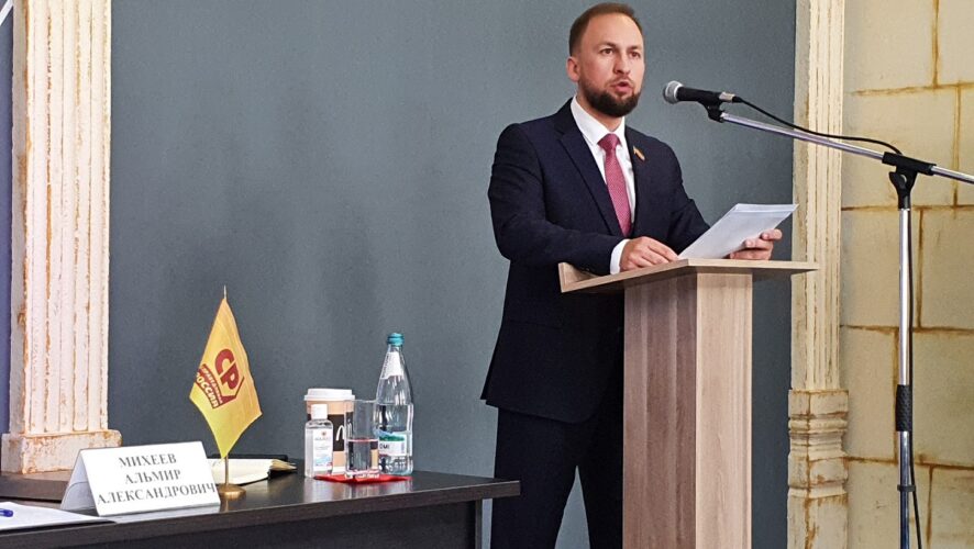 Эсеры предлагают ввести безусловный базовый доход для всех: к чему приведет раздача денег?