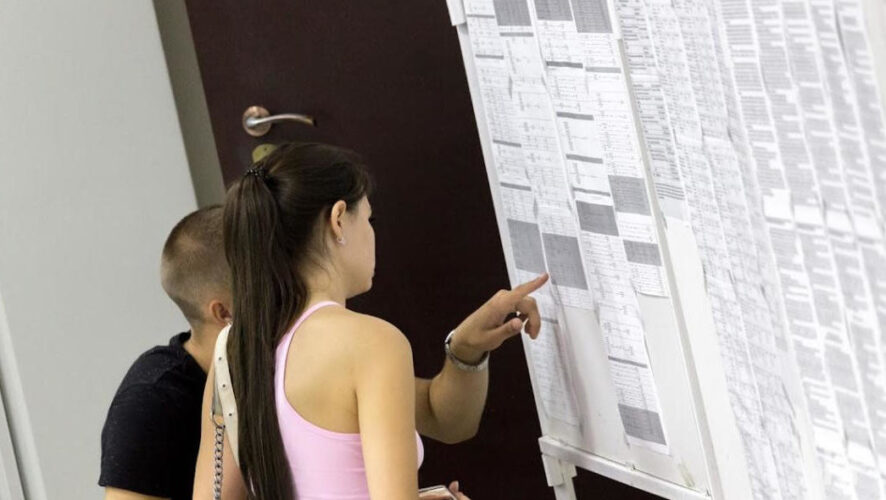 В ином случае выпускнику придется вернуть деньги государству.