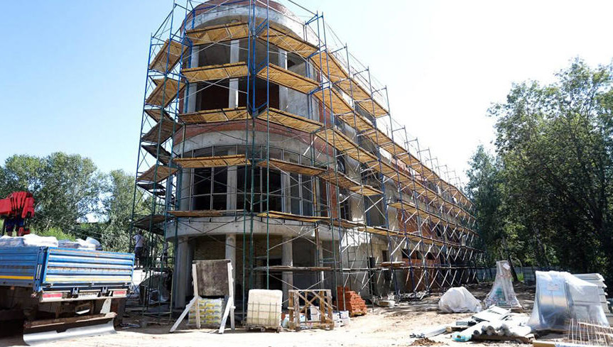 Его планируют открыть до конца года.