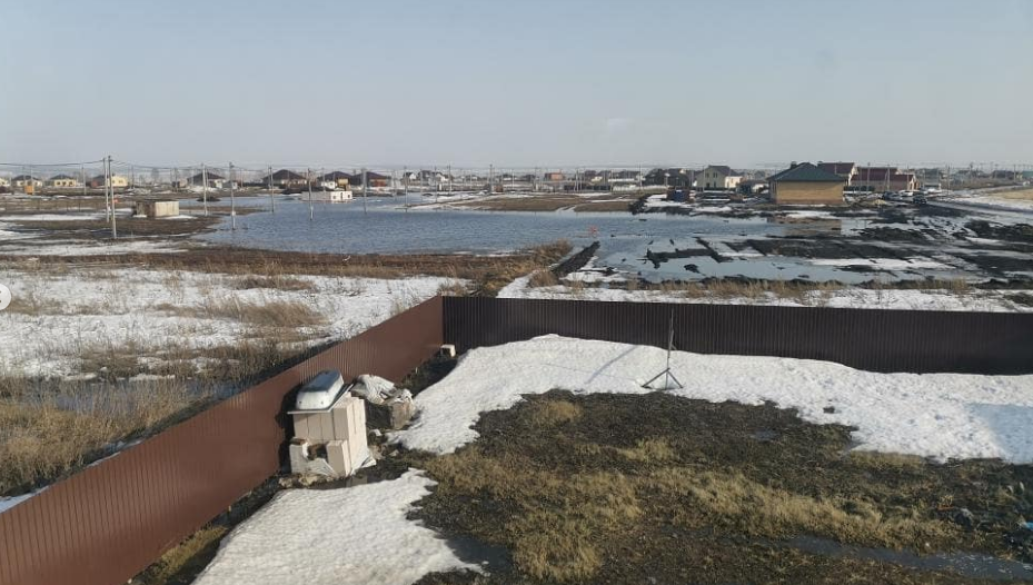 Жители поселка оказались практически отрезаны от «большой земли».