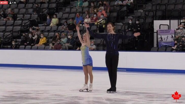 Российская пара вышла на лёд под руководством Этери Тутберидзе.