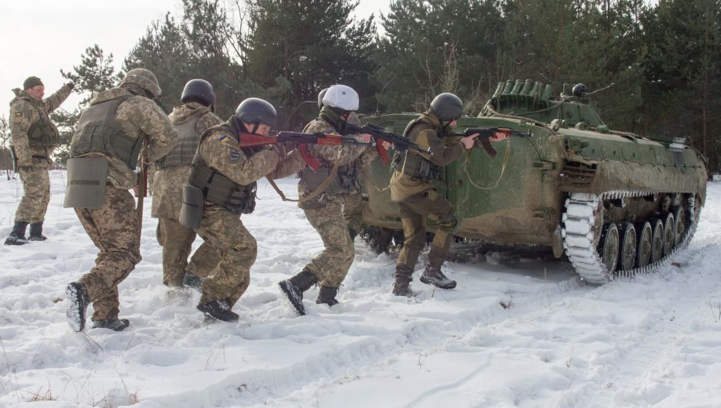 Британцев и канадцев мужчина встречал под Херсоном.